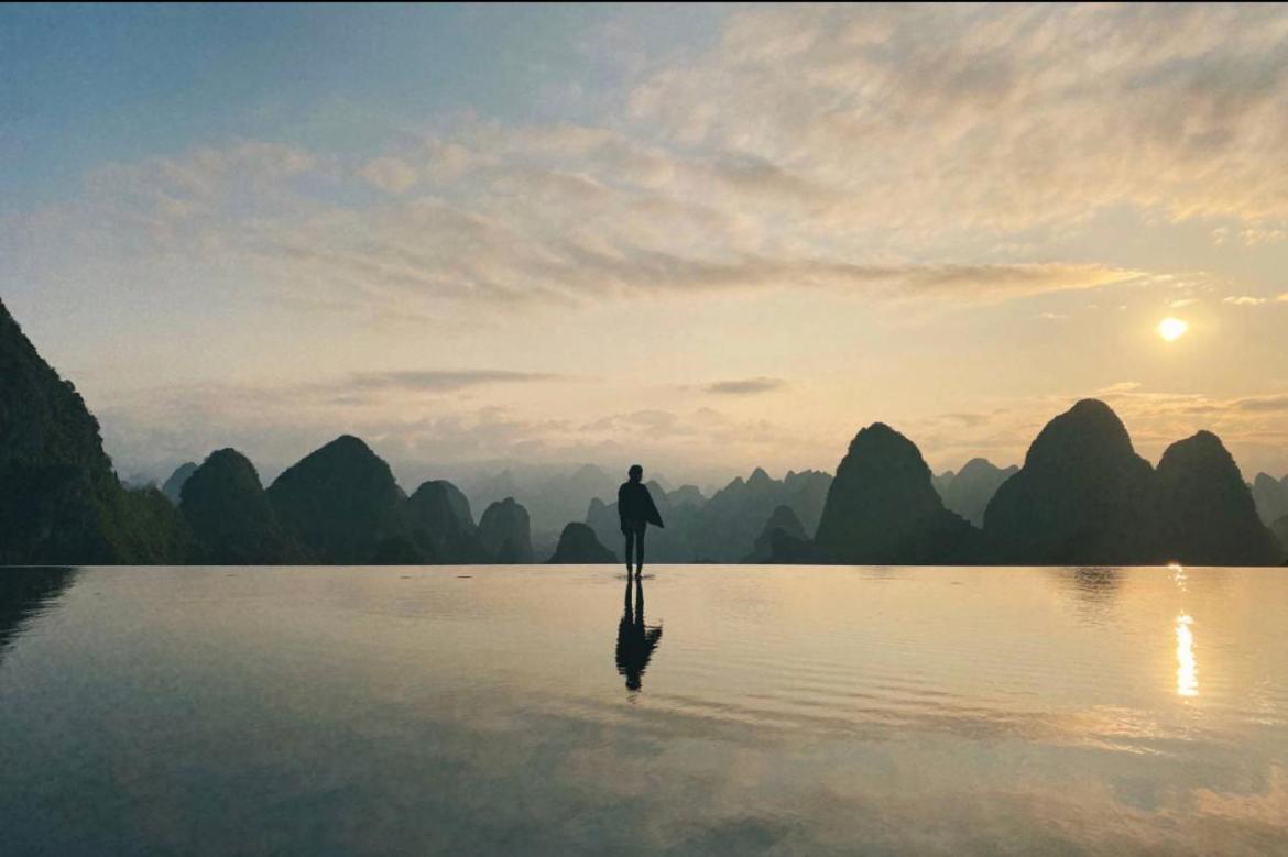 Отель Misty Wonderland ,Yangshuo Xingping Экстерьер фото