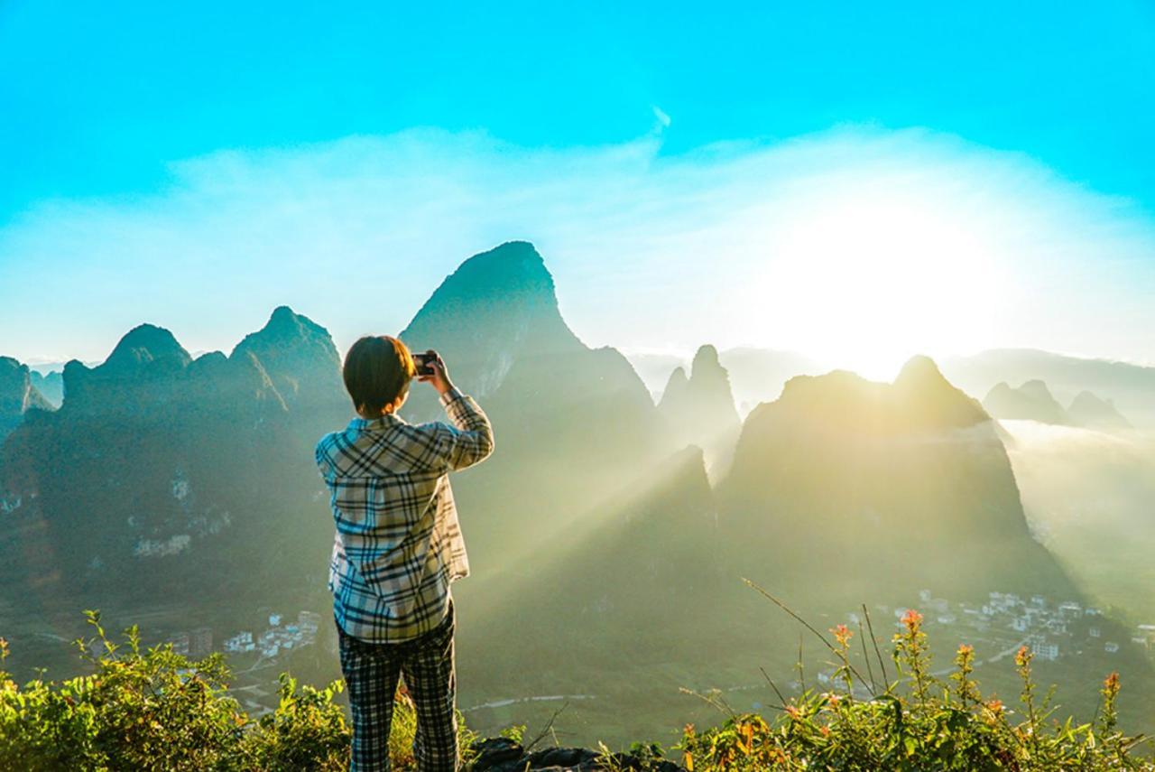 Отель Misty Wonderland ,Yangshuo Xingping Экстерьер фото